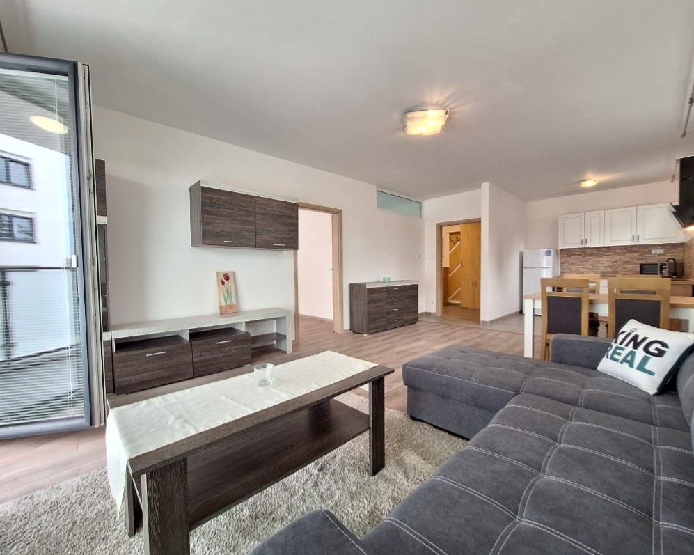 VIP PRENAJATÉ - 2,5 IZBOVÝ BYT SOLIVARSKÁ, PREŠOV